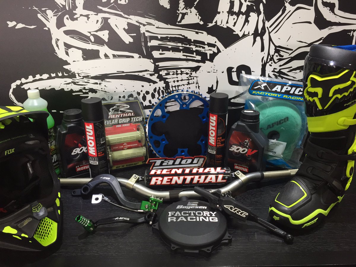 StalkerMX tweet media