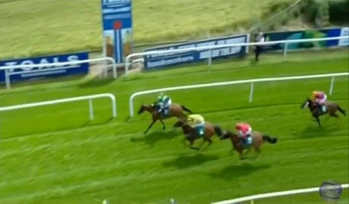 3furlongsout's tweet photo. BELL OF THE BALL Just gets up at Downpatrick but credit must go to @rachaelblackmor who gave the horse a peach of a ride #DownpatrickRaces https://t.co/MttrT4d5Ek
