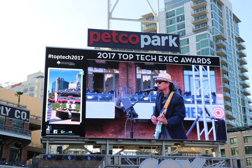 ManTripping's tweet photo. Celebrating Tech Talent at the San Diego #TopTech2017 Execs Awards #Sponsored by @CoxBusiness @CoxCalifornia https://t.co/4y0UkNs0ei https://t.co/Ob90w9EcG6