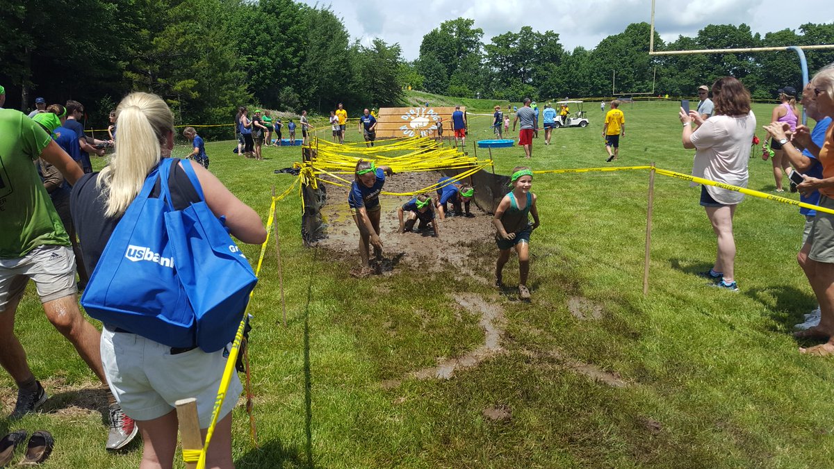 CupOControversy's tweet photo. Germantown community scholarship fund #mudsplash https://t.co/LWcDAYcWgv