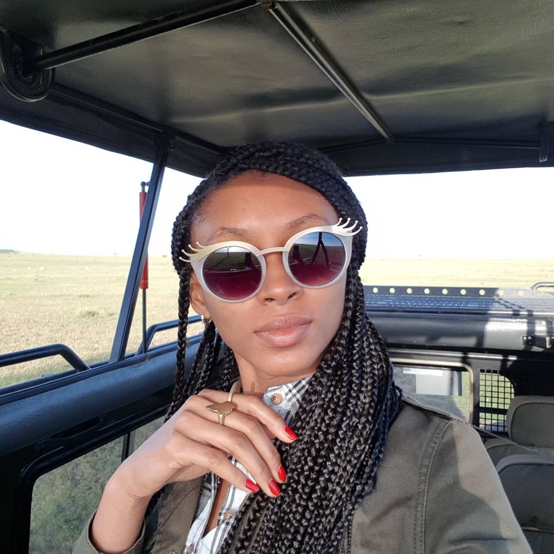 TheMakidaMoka's tweet photo. Stunting on the Wildebeasts and Impalas in the Maasai Mara in #dapmod https://t.co/kKAitcuTH7