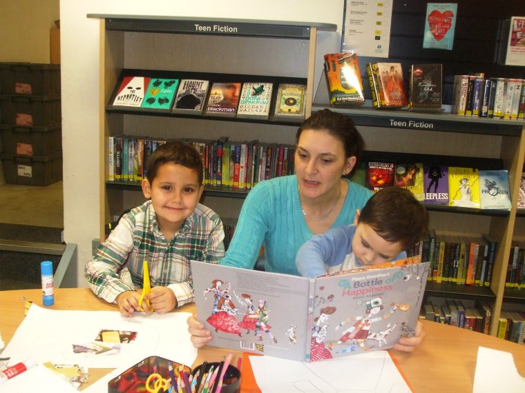 TinyOwl_Books's tweet image. To parents: if you'd like to encourage your children to read, take them to libraries &amp;amp; bookshops more often. Be inspired &amp;amp; excited by books📚