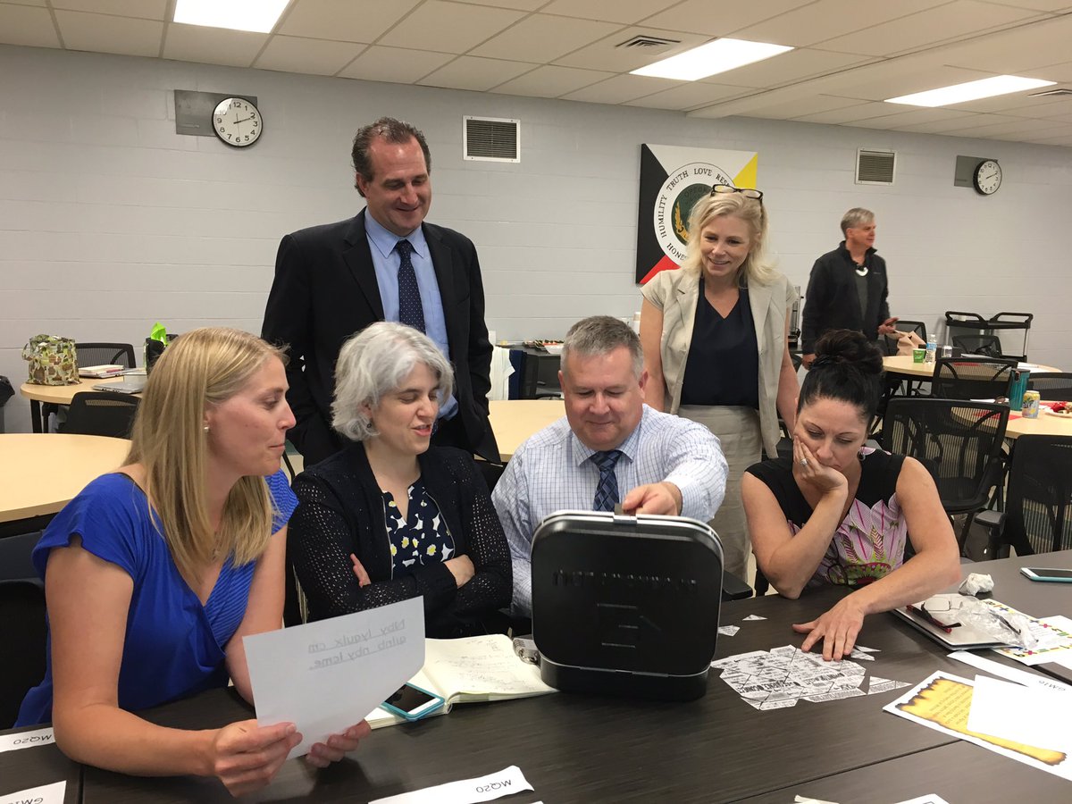 Senior Admin. BREAKOUT. Success! #rcdsbmath #rcdsb <a href="/buffone_pino/">Pino Buffone</a> <a href="/jacqpoirier/">Jacqueline</a> <a href="/clicher3/">Shelley L. Cliche</a> @DebbieLegault