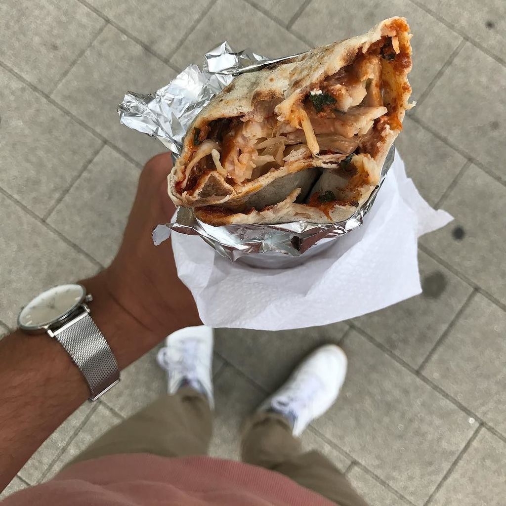 simonbeeck's tweet photo. Huuuuuuuunger. Schönes Wochenende Euch! #inalu #mitscharf #potd #foodporn #essen #food #turkish https://t.co/dZ5y54UT9a