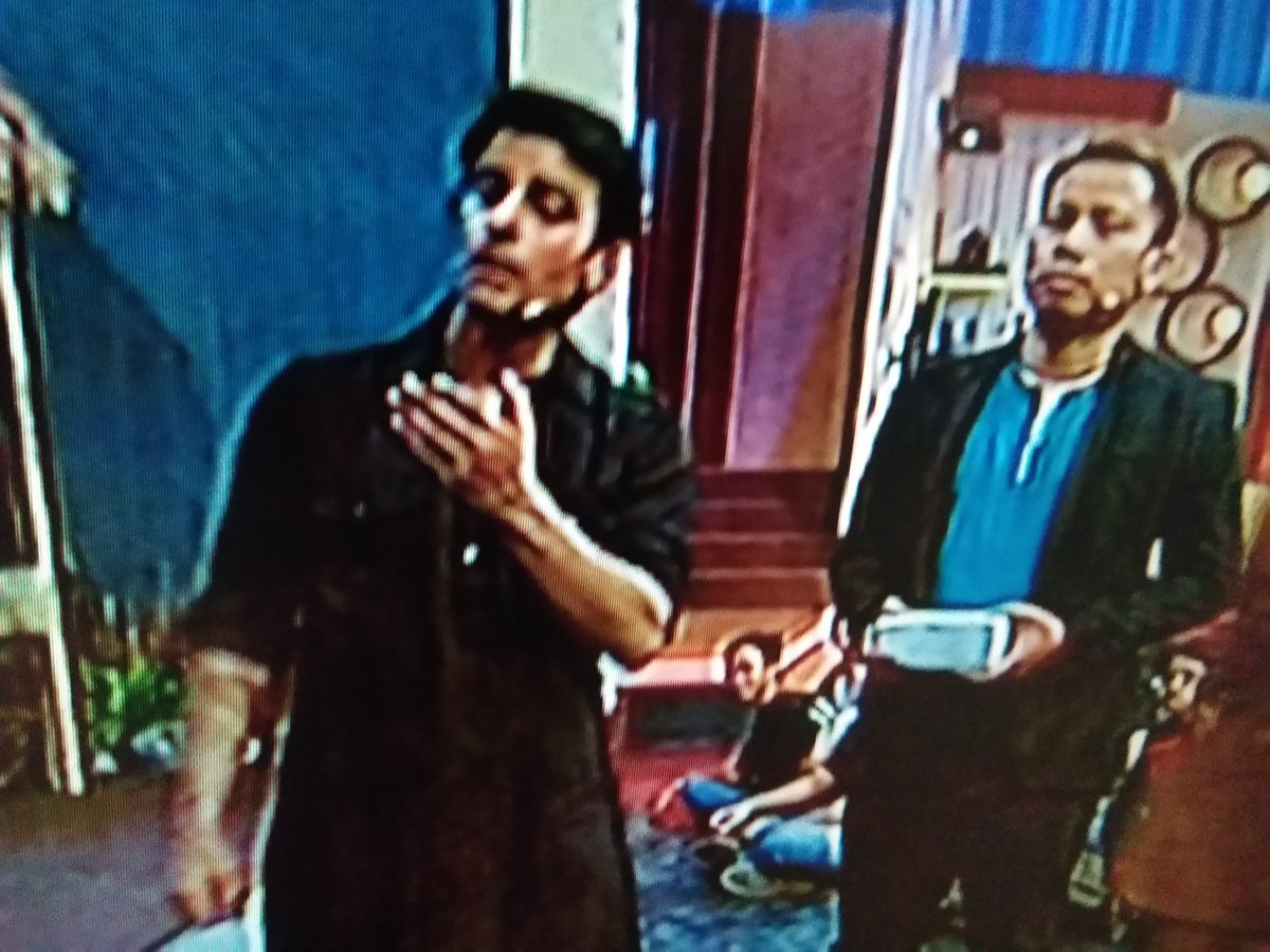 atiesweety85's tweet photo. Omg...ganteng banget si gautam #SAHURNYAPESBUKERS23 @whatsonANTV @O_H12123 @akangobet @Googoons https://t.co/bhxeYb02Un