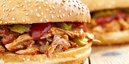 FarmPromise's tweet image. Sunday is #InternationalPicnicDay! Try our ethically raised #pork roast in this Pulled Pork #recipe from @crockpot: bit.ly/2rnGalf.