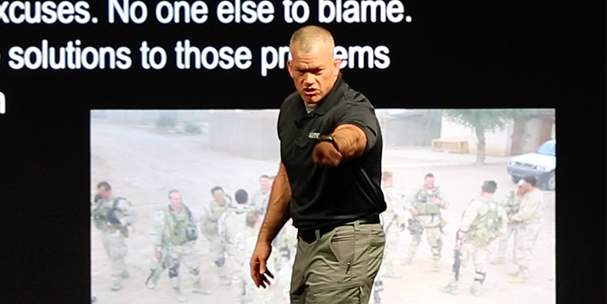 VIPONLINEBUSINE's tweet image. I asked Navy SEALs what to do when things get chaotic at work and they said the same advice works on the battlefield
crwd.fr/2r4eOCm