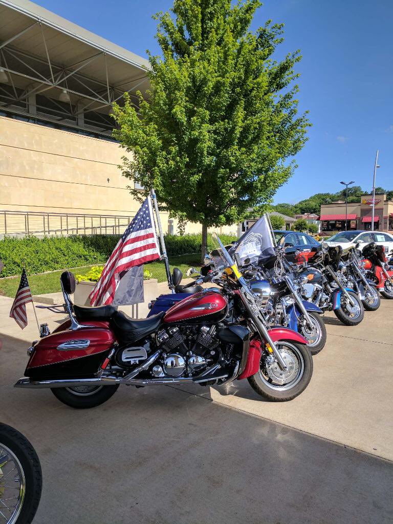 TheMuddyFest's tweet photo. The Muddy Fest riders are getting ready to take off from the Waterfront at the Isle of Capri to head out to Poopy's! #themuddyfest https://t.co/QiZOvJbTH3