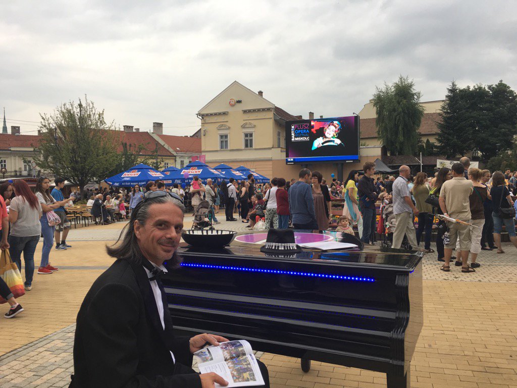 judittokyo's tweet photo. #cool #pianist @ #bartokplus #opera #festival #miskolc #hungary https://t.co/juIcMXPS1T