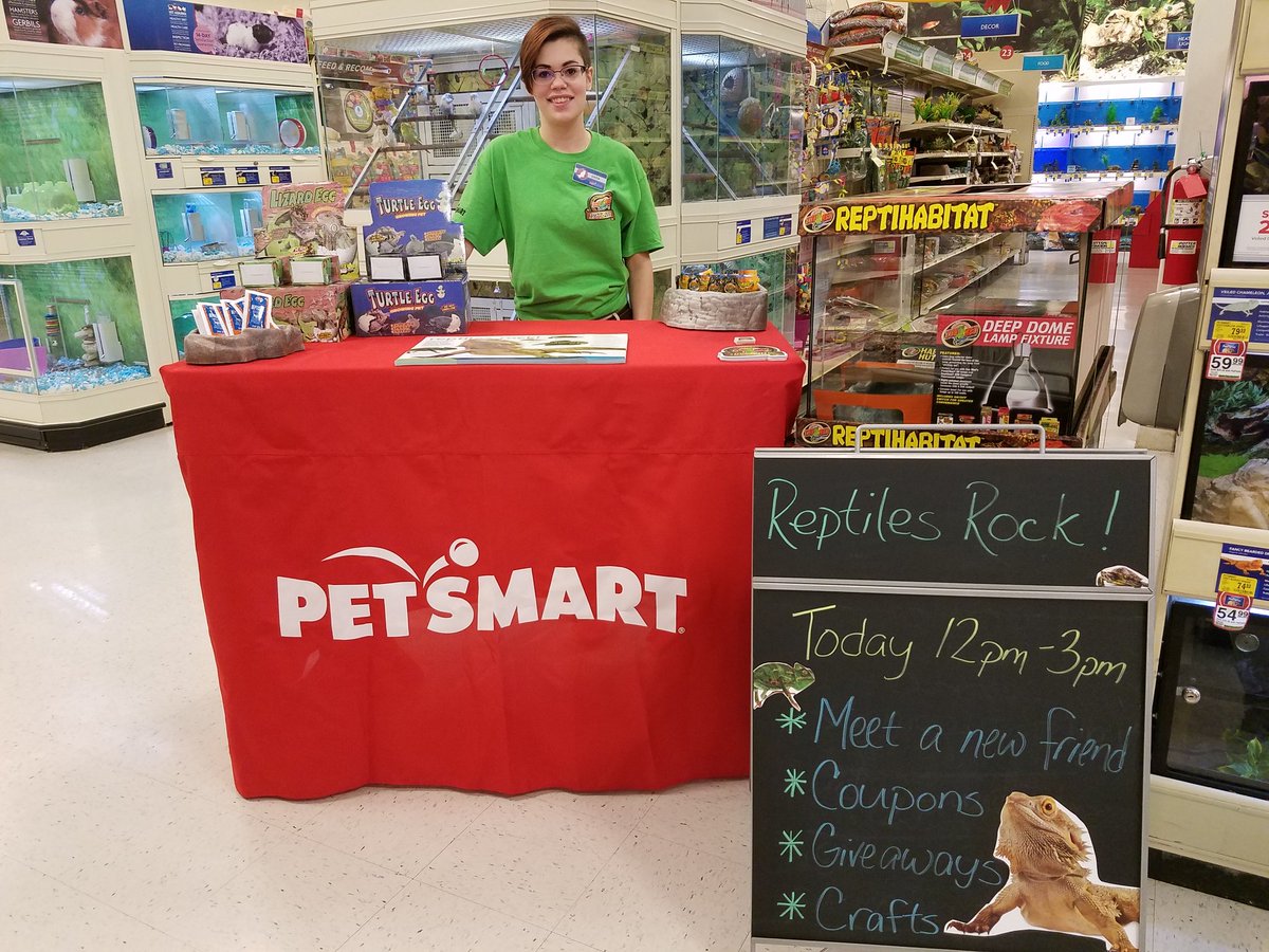 Come join us today from 12 pm - 3 pm for our Reptiles Rock Event! #PetSmartEvents #ReptilesRock