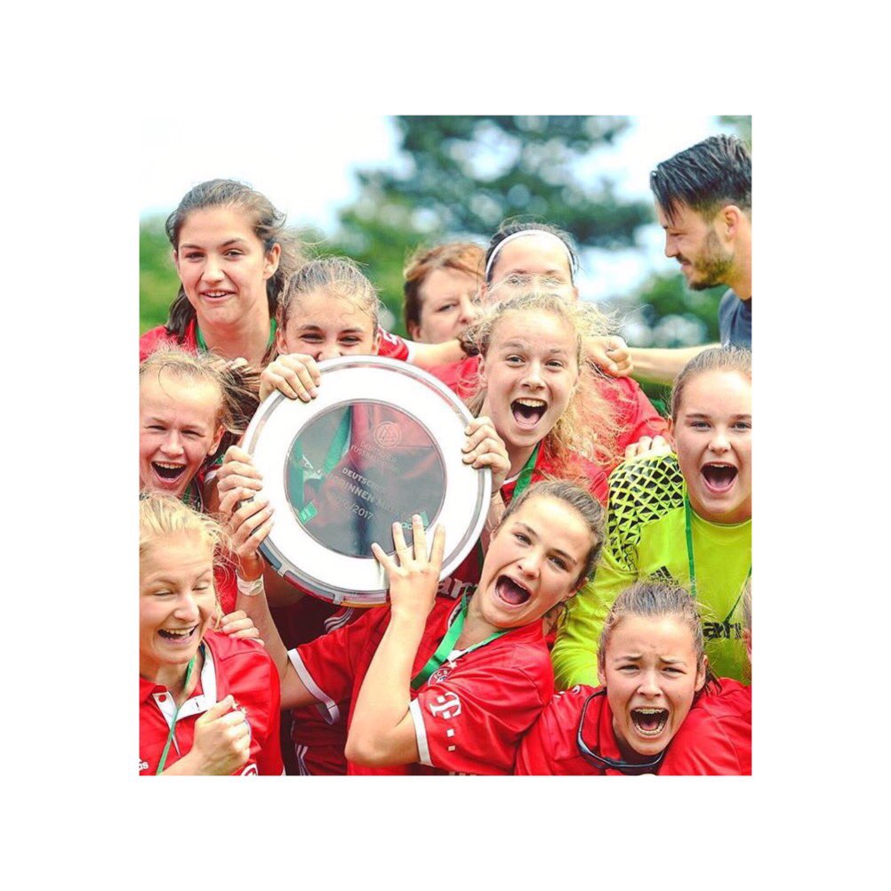 Deutscher Meister 2017🎉   German Champions 2017 🎉    #fcbayer #fcb #u17 #KT1