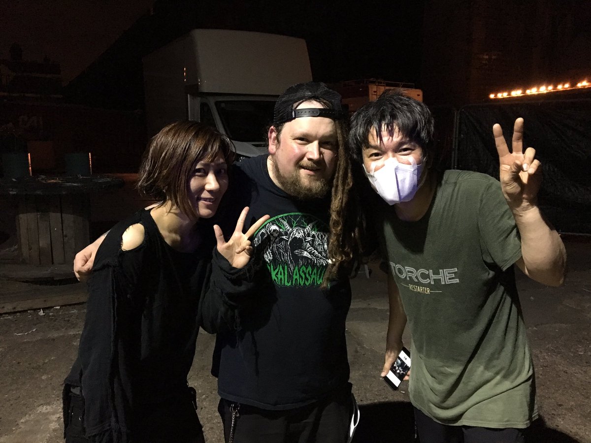 Johncooke66's tweet photo. Was awesome to see @melt_banana last night https://t.co/1NIBPDF5lY