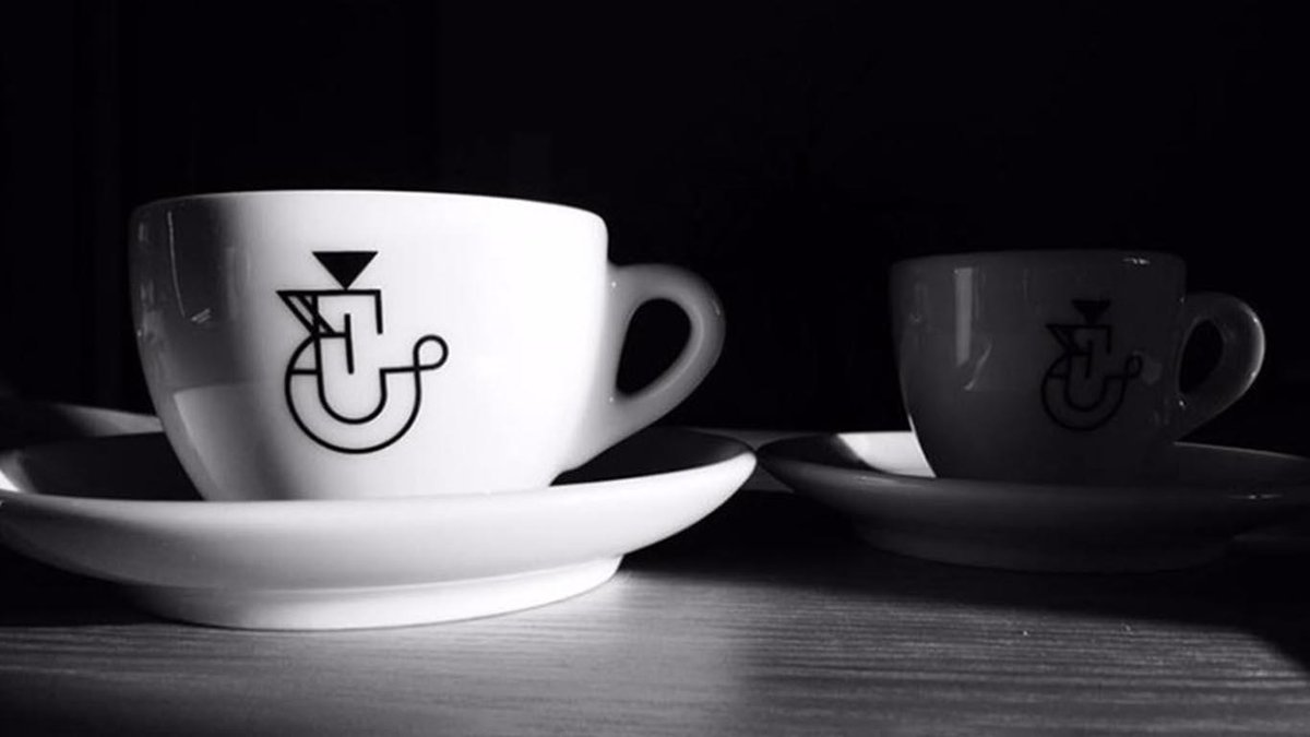 Lookeuse_'s tweet photo. Extrait : un vrai bon café à faire chez soi facilement - https://t.co/PRtP2wuLMQ #coffee #homemade https://t.co/pGXrU9dv55