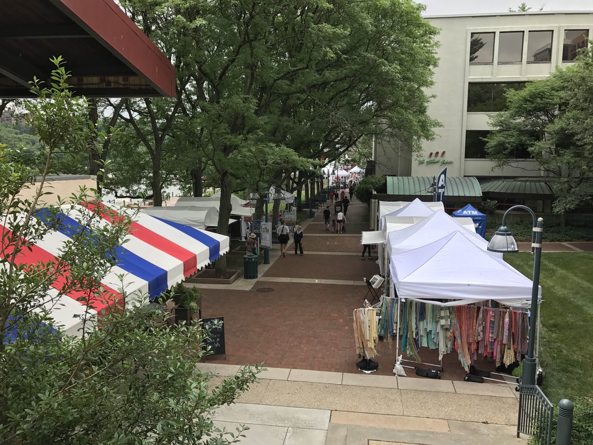 ColumbiaMD50's tweet photo. LakeFest is OPEN. Come on down and have some fun! https://t.co/GsMQY5Yisu