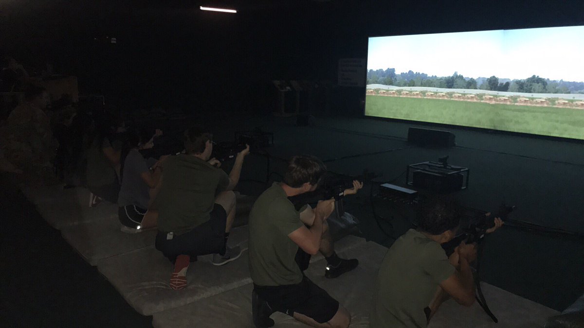 ArmyLakeCharles's tweet photo. Future Soldiers of Lafayette Recruiting Company were able to qualify on the EST 2000 today! https://t.co/SBNlzPQzOv