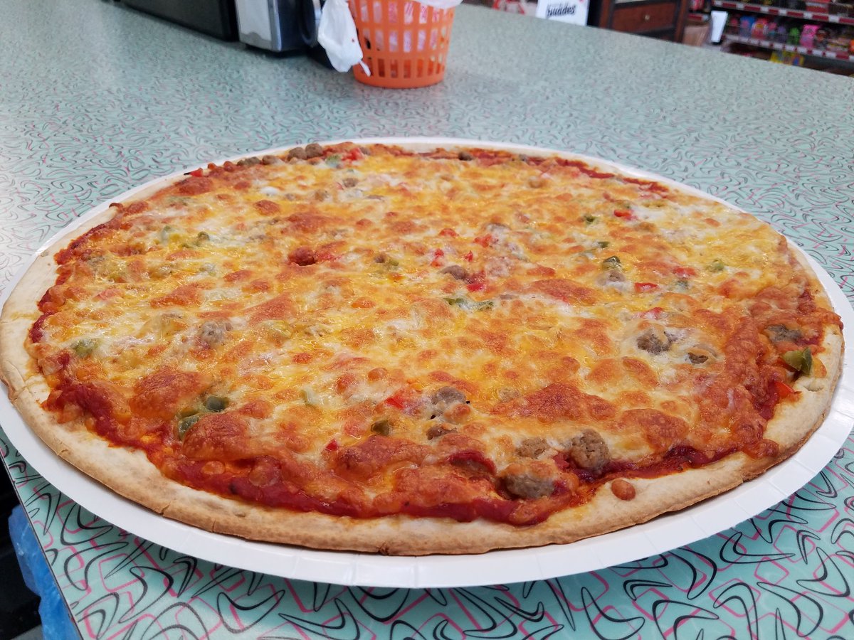 SabinGenrlStore's tweet image. Did you know we make Take &amp;amp; Bake Pizzas? Call ahead ordering available 218-677-1010. Try our NEW Everything Supreme Pizza!