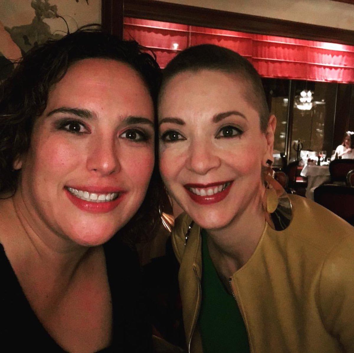 Que hermoso encontrarte tan amorosa y feliz! Te quiero niña hermos!!! ❣️❤️❣️