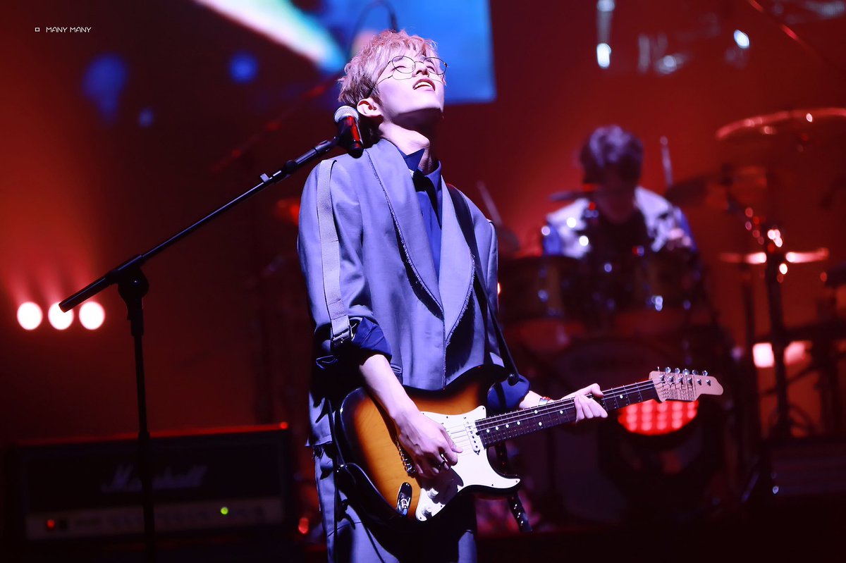 ManyMany915's tweet photo. 170617 하이락 ✨
-
#데이식스 #제이 #Jae 
#EveryDAY6 @Jae_Day6 
#DAY6 #SUNRISE
#반드시웃는다 #I_Smile 
-
봐도봐도 멋있어😢 https://t.co/tIF60eFftd