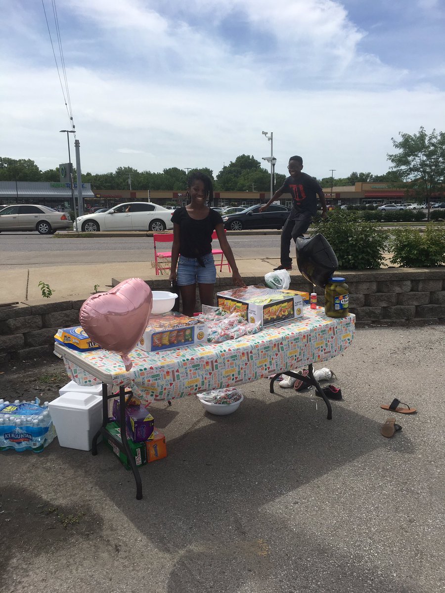 Come support Our local Rekap Dance Group's car wash fundraiser at the Florissant TitleMax!@TMXCompanies <a href="/GlennHebertJr1/">Glenn Hebert Jr</a> <a href="/Billybones11001/">Bill Boyle</a>