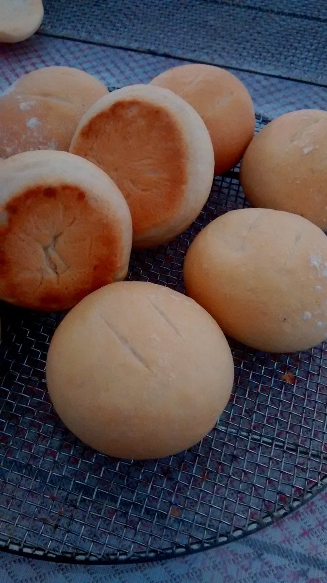 PipiCakesTw's tweet photo. Mini pan de campo. Como todo lo que viene de @ximena_saenz, LA perfección! 
#desayunos día del padre #sinfiltro. https://t.co/RymR4EF4dO