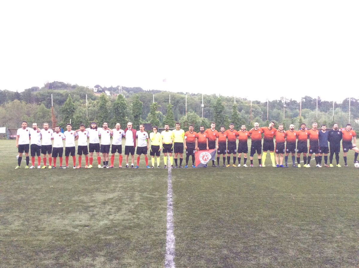 Efendi Lig kupası finalinde <a href="/FCStNouli/">FC St. Nouli</a> ile <a href="/SpartakIstanbul/">SpartakIstanbul</a> karşı karşıya geliyor!