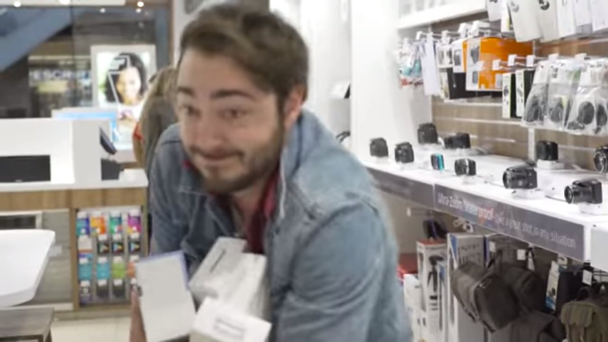imm_pella's tweet photo. Me trying to get my life together:
#TheSourceOfFun @TheDanocracy https://t.co/31lIqs55xx