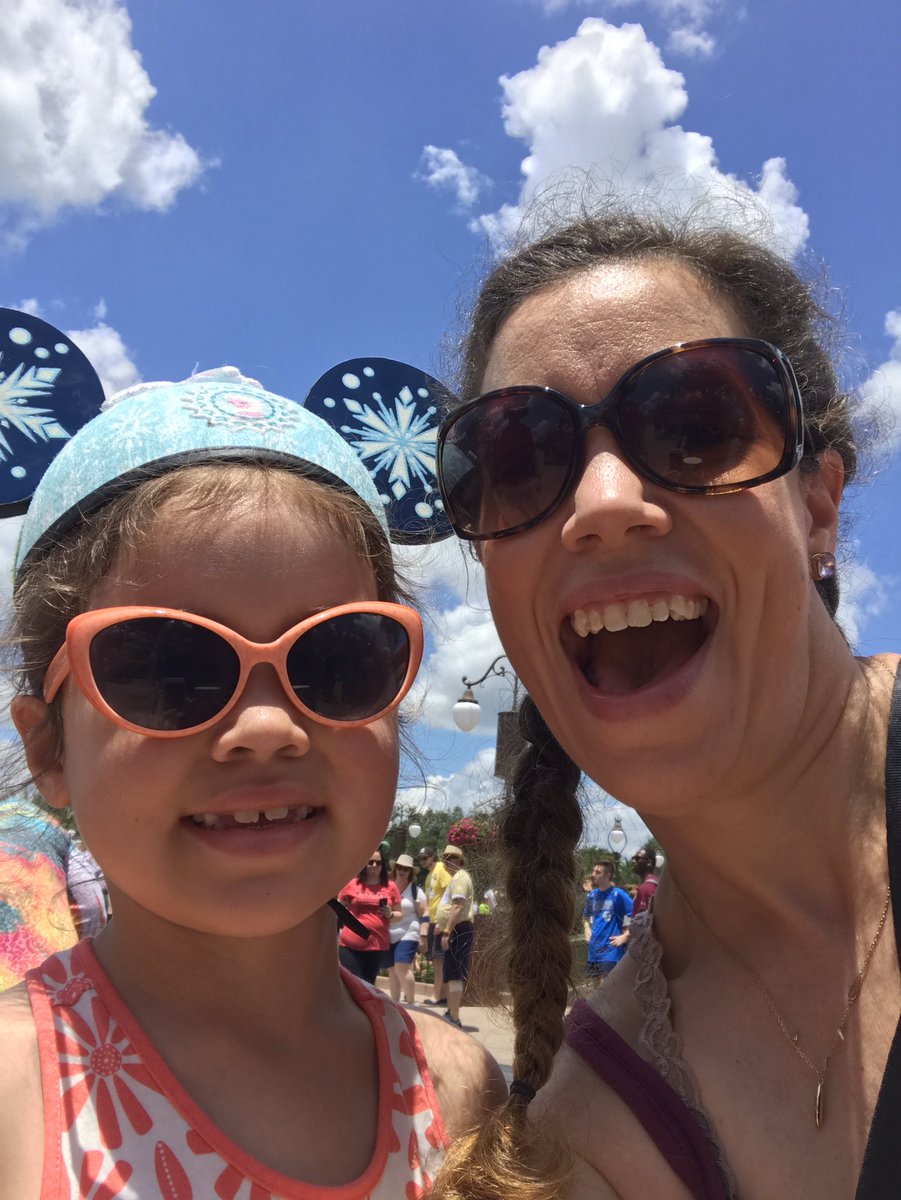 BigRSayers's tweet image. #moveitshakeitpics