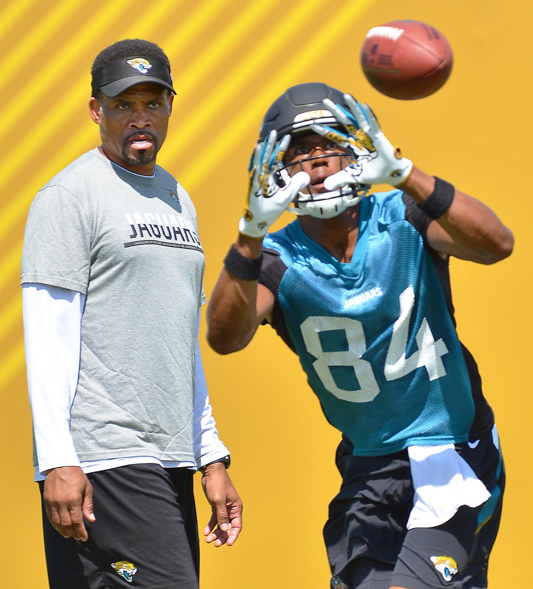 Jaguars's tweet photo. 🙌🏼🏈 https://t.co/CD28rl2jUP