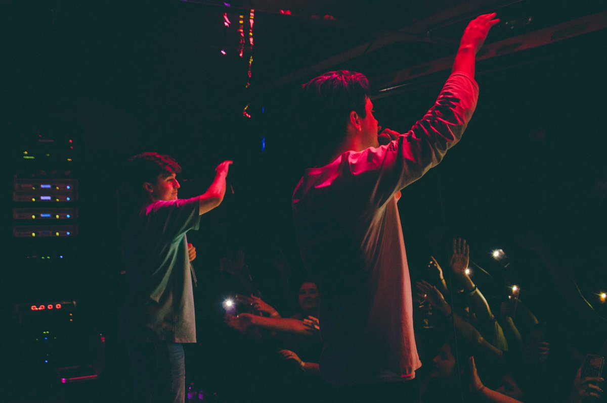 MylesParrish's tweet photo. Thank you Fresno! 🙏🏻#VomacRoadTrip 
📸: @crisdawg94 https://t.co/R3IW8VP7fi