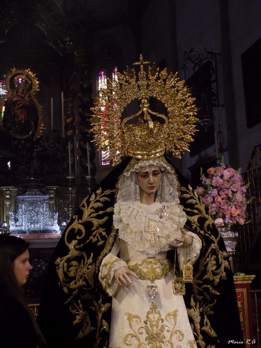InciensoyAzaha's tweet photo. #Cuaresma2017 | Besamanos de la Virgen del Carmen de Omnium Sanctorum @Hdad_del_Carmen https://t.co/mlVa8xBoXC
📷 @MarioRosales7 https://t.co/L1qUXkc3PW