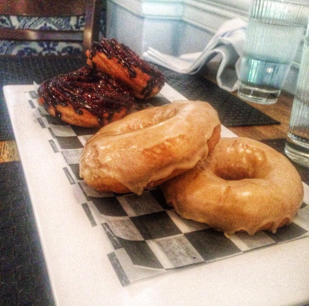 Saturdays call for doughnuts. 🍩 

📷: elliezhang
