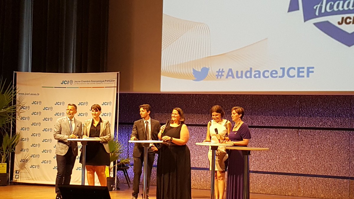 JCE_Montpellier's tweet photo. Les 4 finalistes pour l'Action Academy 2017 de la @JCE_France !! Un grand bravo à eux 👍🌟🎊 #AudaceJCEF et #SmartMtp
Cc @dawnhetzel 😉 https://t.co/0che67JPIH