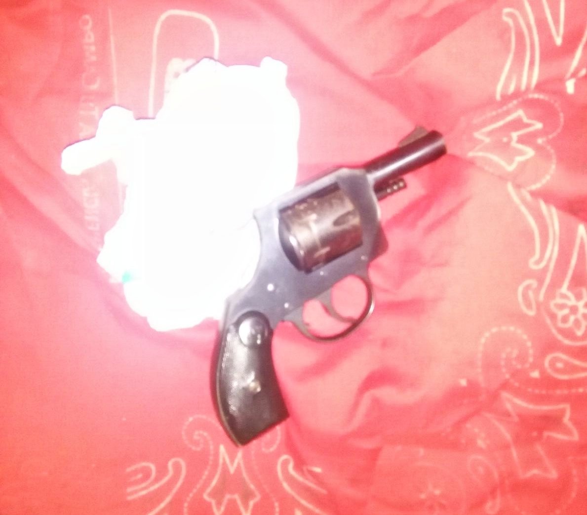 Detiene la #PolicíaEstatalPreventiva a una persona implicada en la portación de un arma de fuego en #Chetumal <a href="/RdelAngelC/">Rodolfo del Ángel</a>