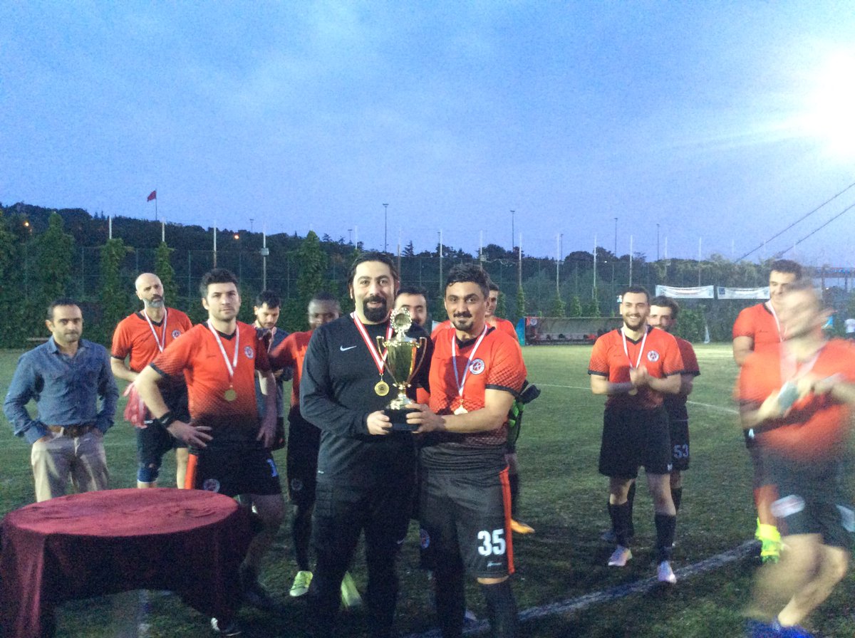 Ve lig kupasını kazanan <a href="/FCStNouli/">FC St. Nouli</a> !