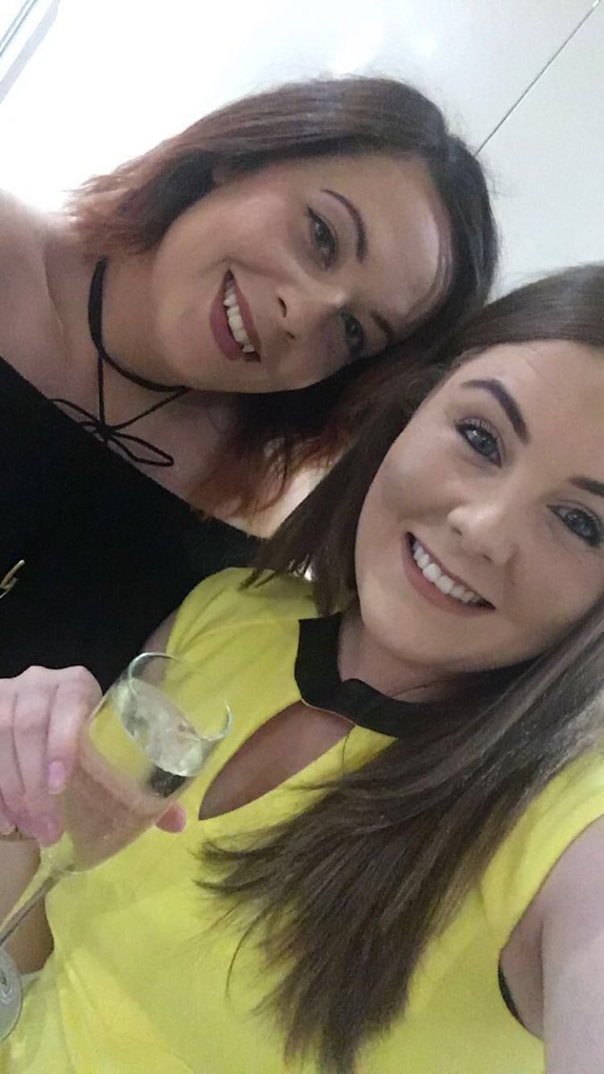 Jess91brown's tweet photo. 😍 had a brill time in Liverpool last night. Thanks @ShanklyHotel https://t.co/a1JsvsyCof