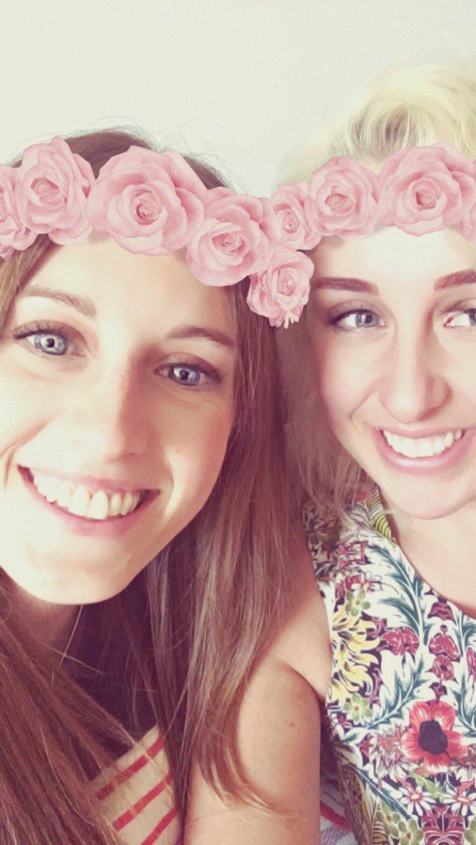 JennaBardsley's tweet photo. @shellezv 💕 https://t.co/1F1P6ERPWs