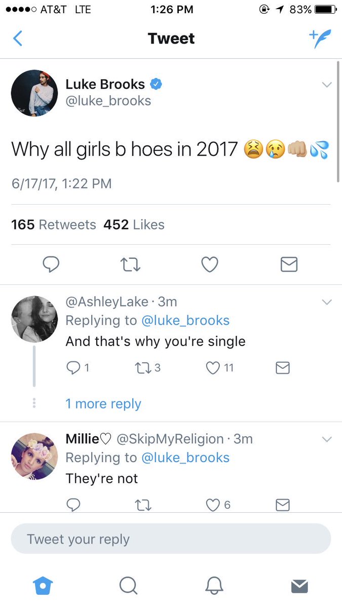 jessie6722's tweet photo. @luke_brooks this is such a double standard wtf https://t.co/3DCZ2W3FVR
