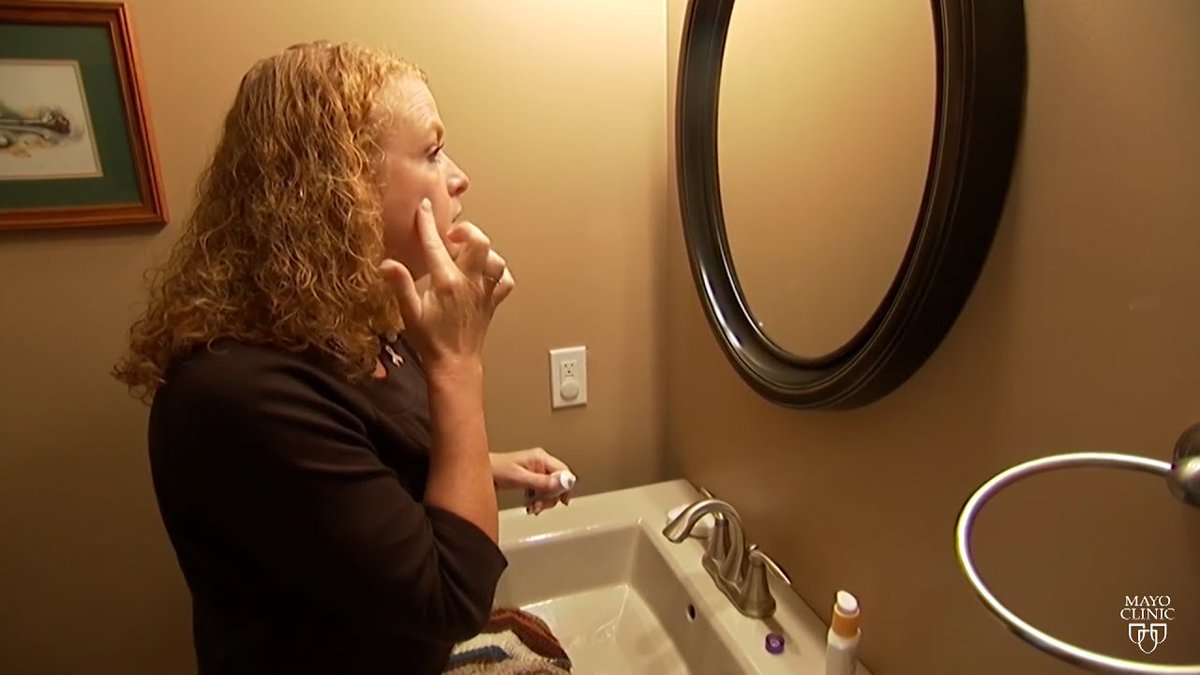 InnerSelfcom's tweet image. What skin changes tells you about your health #skinchanges #healthsigns #rashes #Health&amp;amp;Wellness tinyurl.com/y8gd9jjb