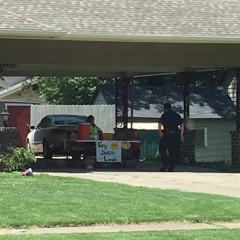 PittPD's tweet image. A community member reported a sighting of a PPD officer quenching his thirst on a hot SE Kansas day.#LemonadeStand