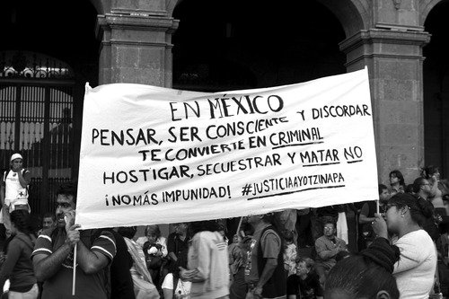 Desinformemonos's tweet photo. En México... https://t.co/H5uQztRGmf

#DeRedes https://t.co/W9VYWfYmwP