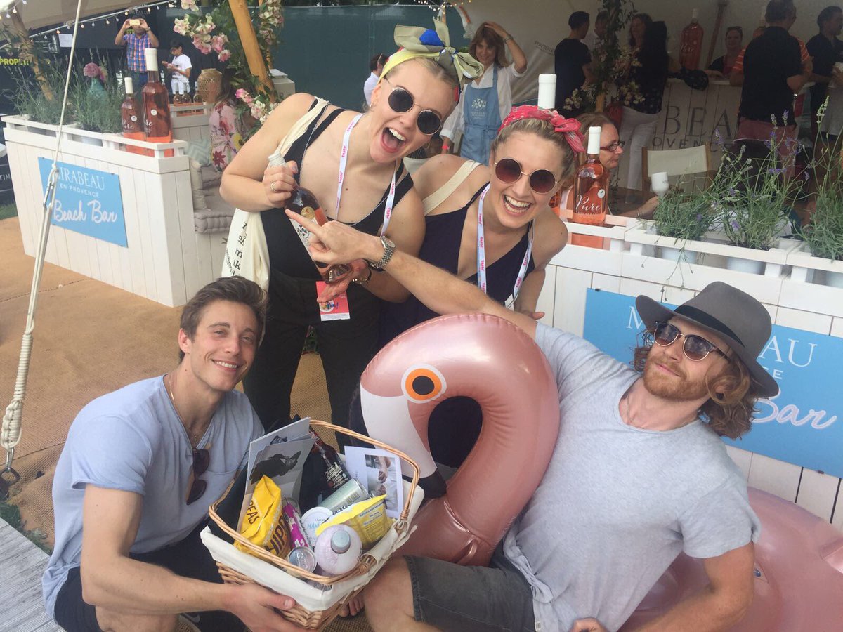 TasteofLondon's tweet photo. Today's industrious #hamperhunt winners showing off their tasteoflondon swag at @mirabeauwine https://t.co/O4ROIA9sZx
