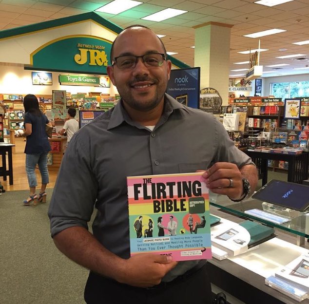FranGreeneLCSW's tweet photo. Barnes and Noble LOVES The Flirting Bible! #LoveBugFran https://t.co/WLLhm2puM1