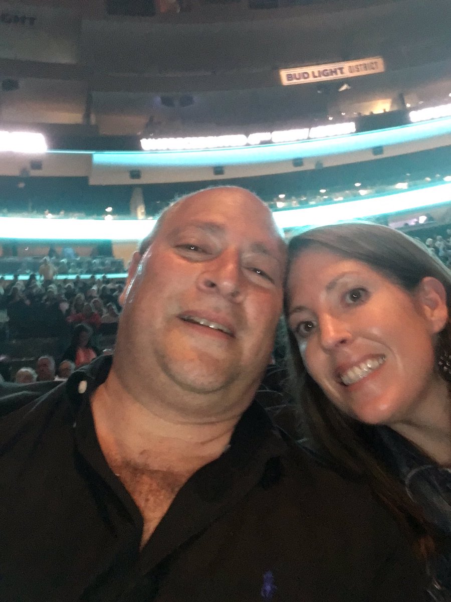 #tweetcaroline. Me &amp; Kitten