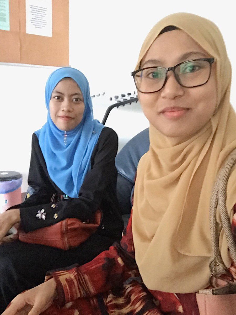 nsa_amira's tweet photo. Warm up dlu @farahbella95
#firstdayintern https://t.co/of97FyJ5nv