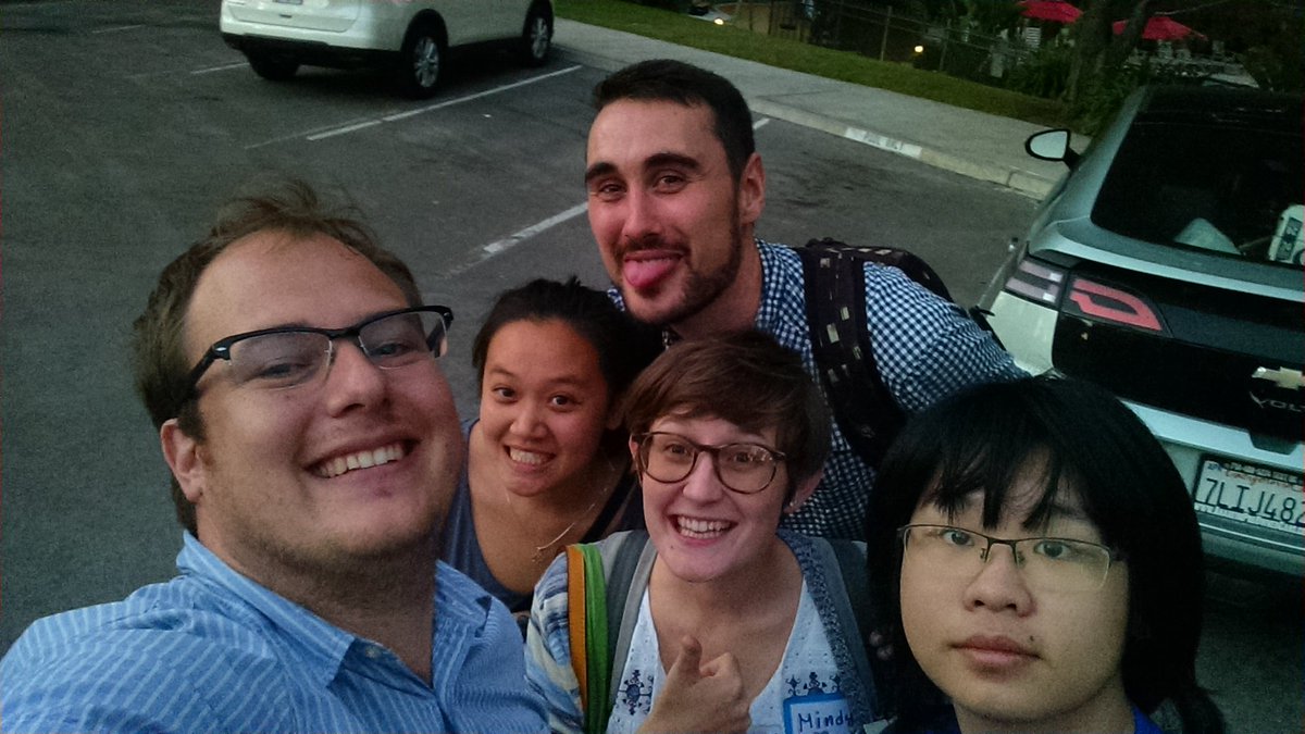 CalPlug's tweet image. Stranglers at the CalPlug Spring 2017 BBQ, congrats class of 2017!  Thank you all for a great year! #classof2017 #calit2