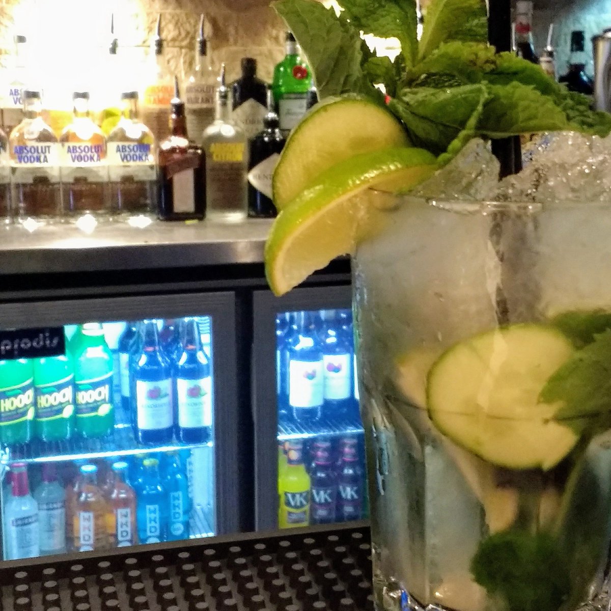 The Townhouse (@thetownh) on Twitter photo Tonight's first customer went for a Hendrick's Cucumber Mojito #TheTownhouse #townhouseboro #middlesbrough #teesside #cocktails Tonight's first customer went for a Hendrick's Cucumber Mojito #TheTownhouse #townhouseboro #middlesbrough #teesside #cocktails