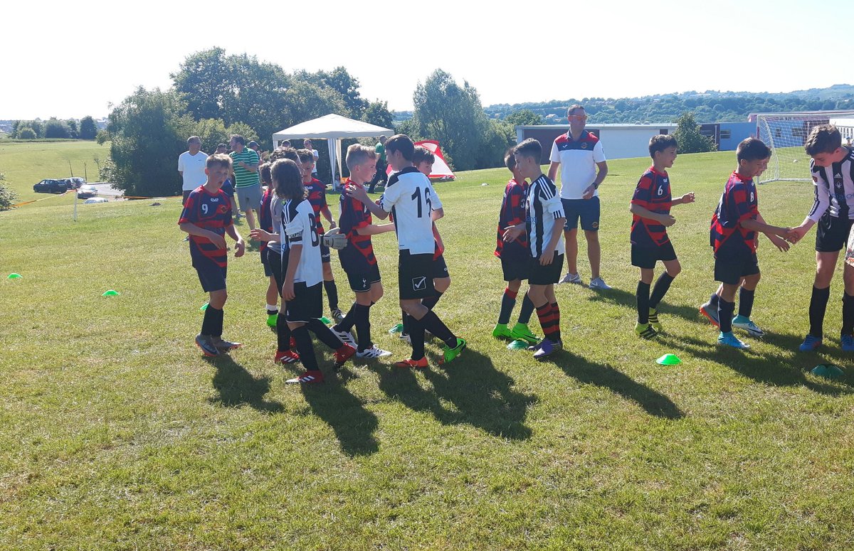 Fleur De Lys FC ⚜ 🏴󠁧󠁢󠁷󠁬󠁳󠁿 tweet media