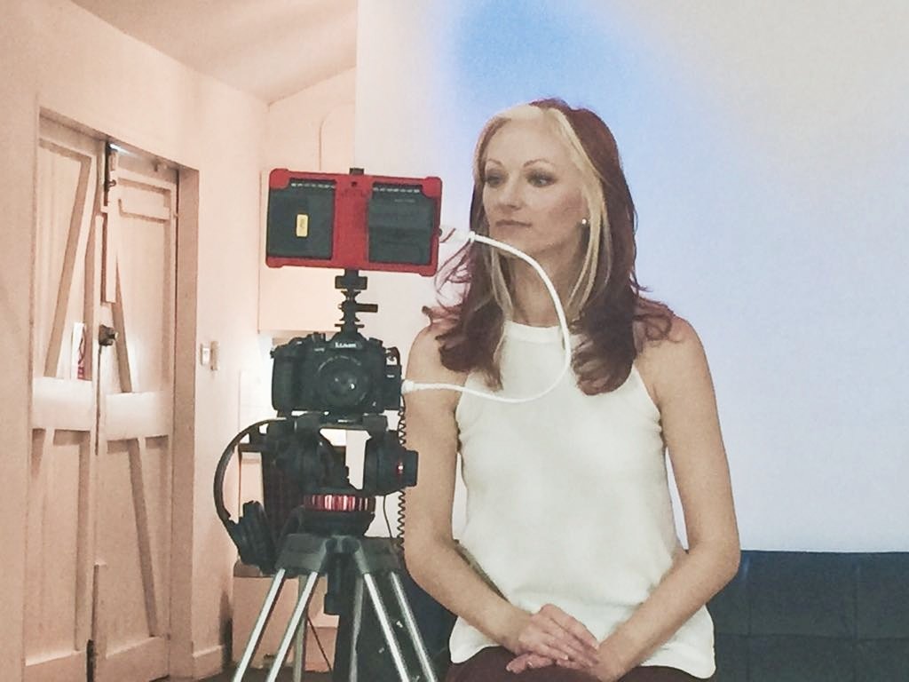 MonikaVrublova's tweet image. One of the behind the scenes from Wednesday&apos;s filming with @Dr_Seth at @luxstudios 

#filming #TheUnconditional #MonikaVrublova