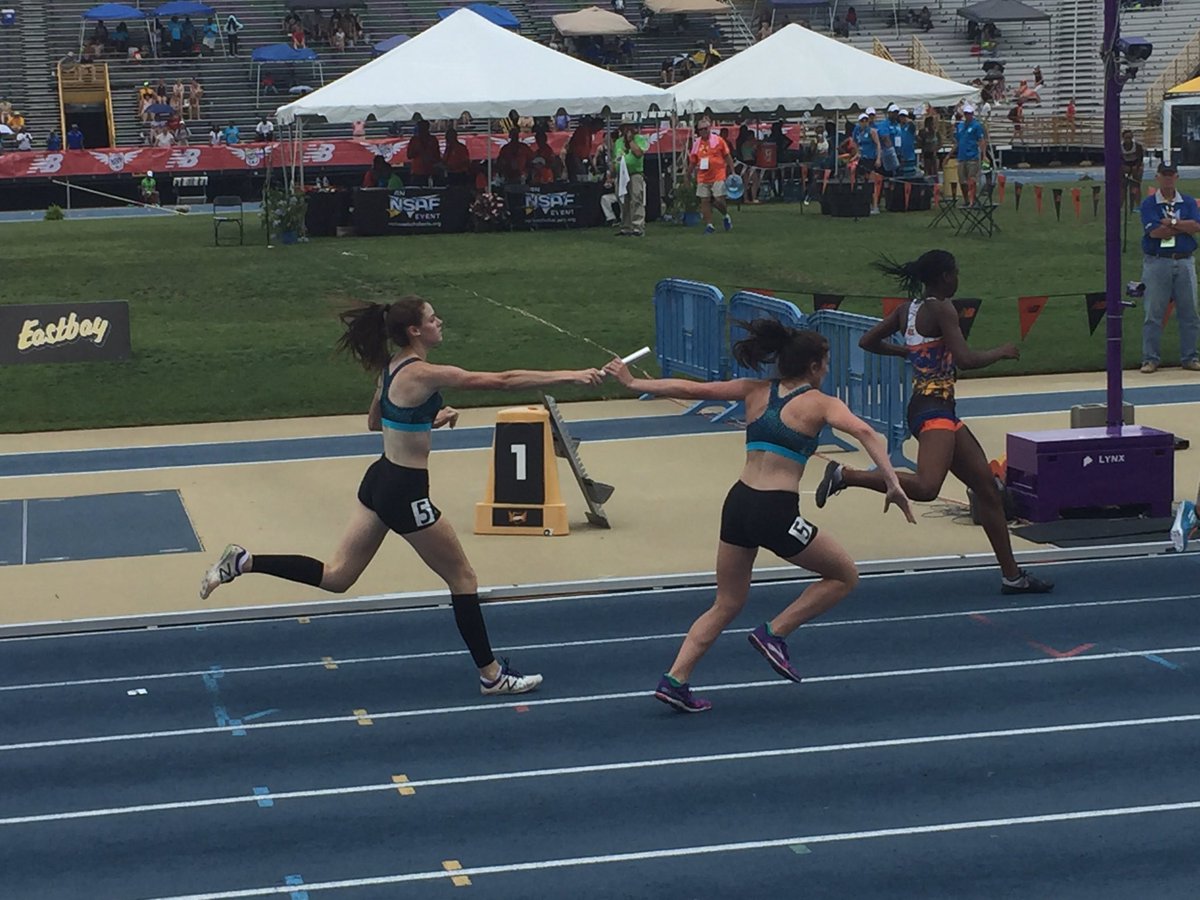 A_Nassiff's tweet photo. Hopkinton girls run 2nd fastest Sprint Medley in MA history! 4:02.90! #TVLrepresent @HillerAthletics https://t.co/BpnKIGRM8G
