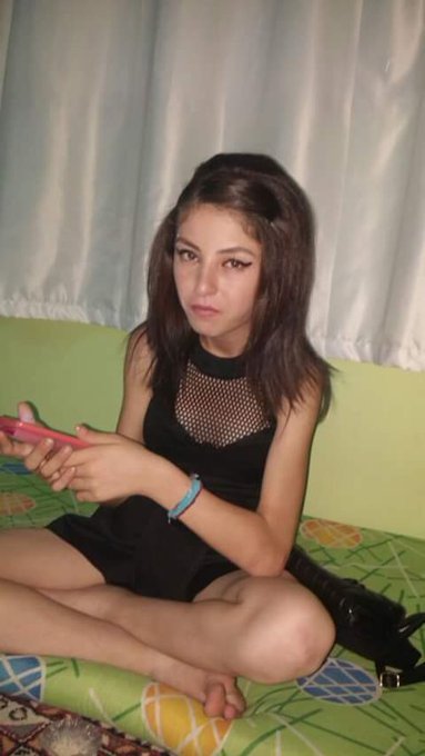 Kuzenimi sikiyorum.